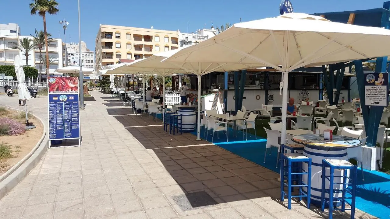 Paraiso de Vera Playa: Beachfront Apartments with Pool Views