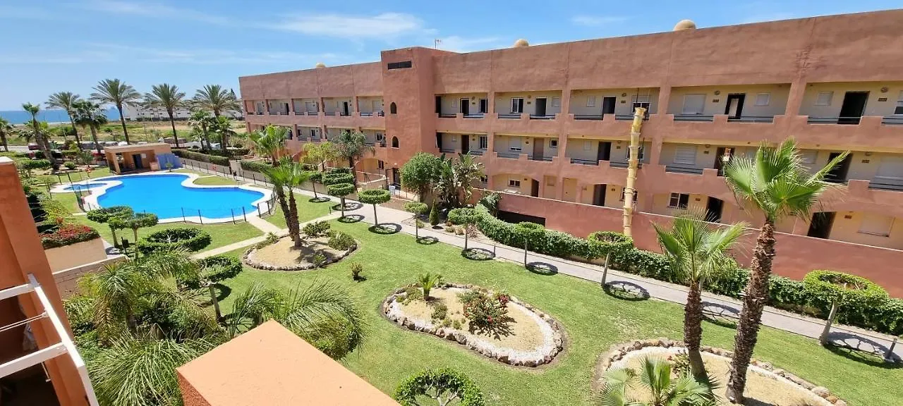 Paraiso de Vera Playa: Beachfront Apartments with Pool Views